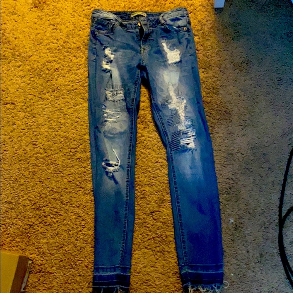 Netted Distressed Jeans